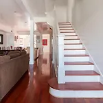 Spacious, Relaxing, 4 Bd 3.5 Ba Home In Petworth!