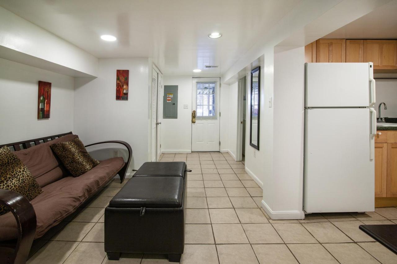 Spacious, Relaxing, 4 Bd 3.5 Ba In Petworth! Lejlighed Washington