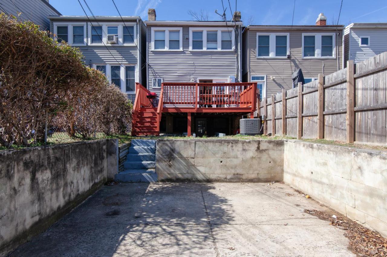 Spacious, Relaxing, 4 Bd 3.5 Ba In Petworth! Lejlighed *